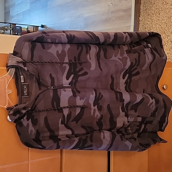 Valor collective men's camo fleece hoodie w 2 pockets - Picture 6 of 8